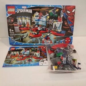 LEGO Marvel Spider Man Attack Spider Lair Building Set 76175 466 Pieces